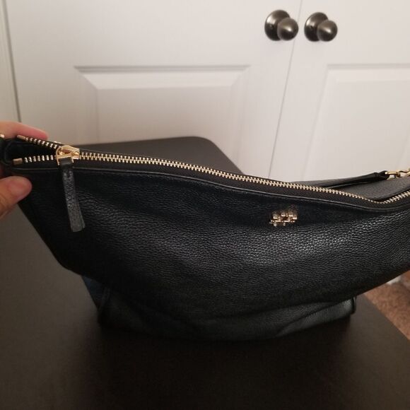 Tory Burch Leather Shoulder Bag - Picture 12 of 12